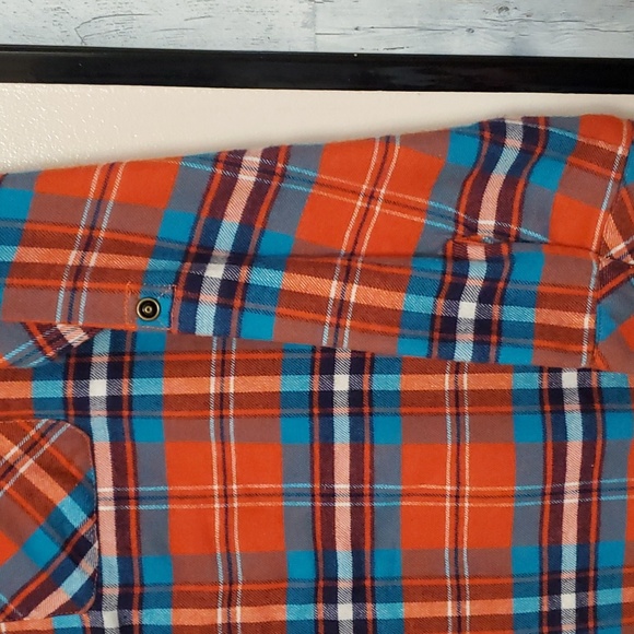 NWOT - Make & Model Long Sleeve Plaid Blouse - Picture 2 of 5